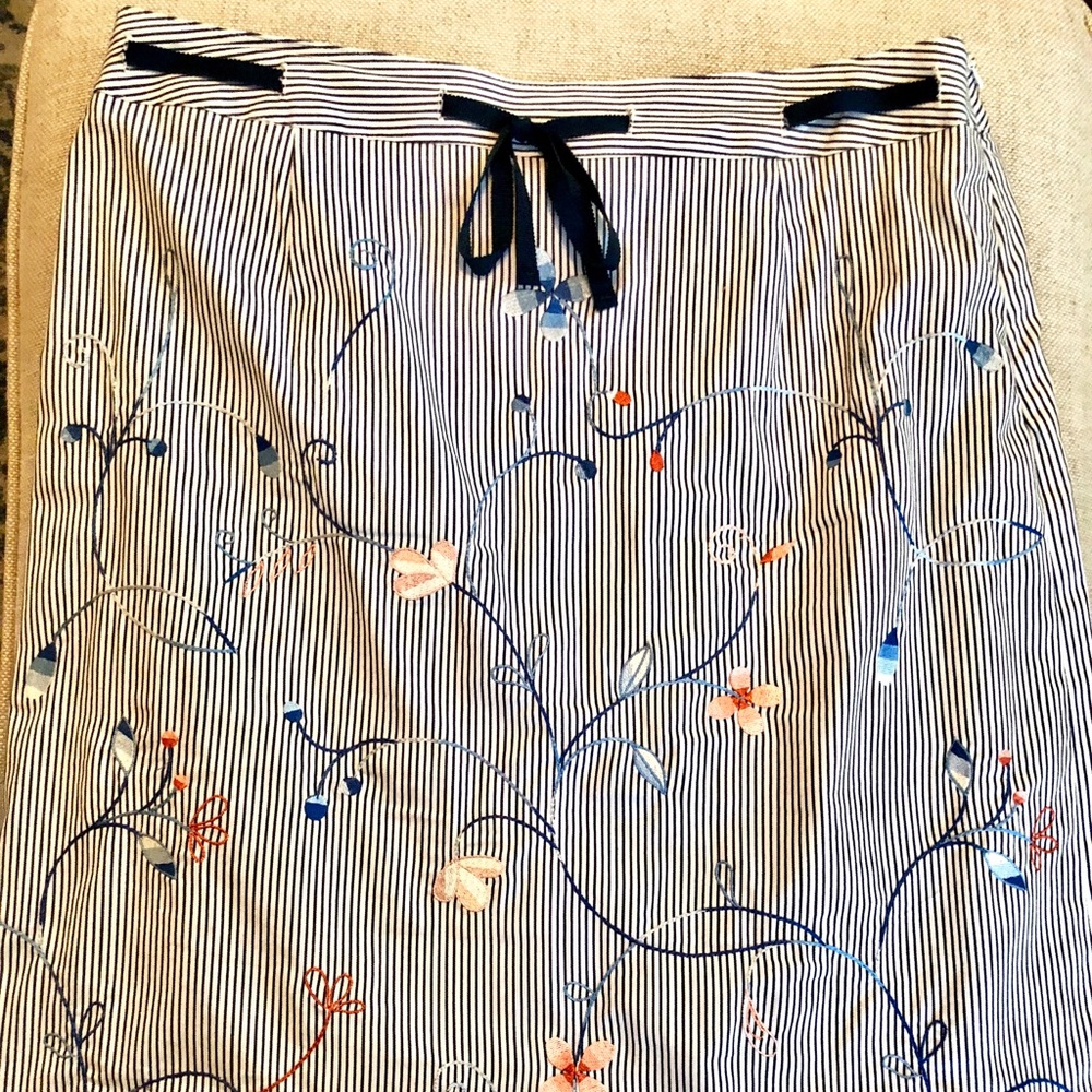 Embroidered Navy and White Pencil Skirt
